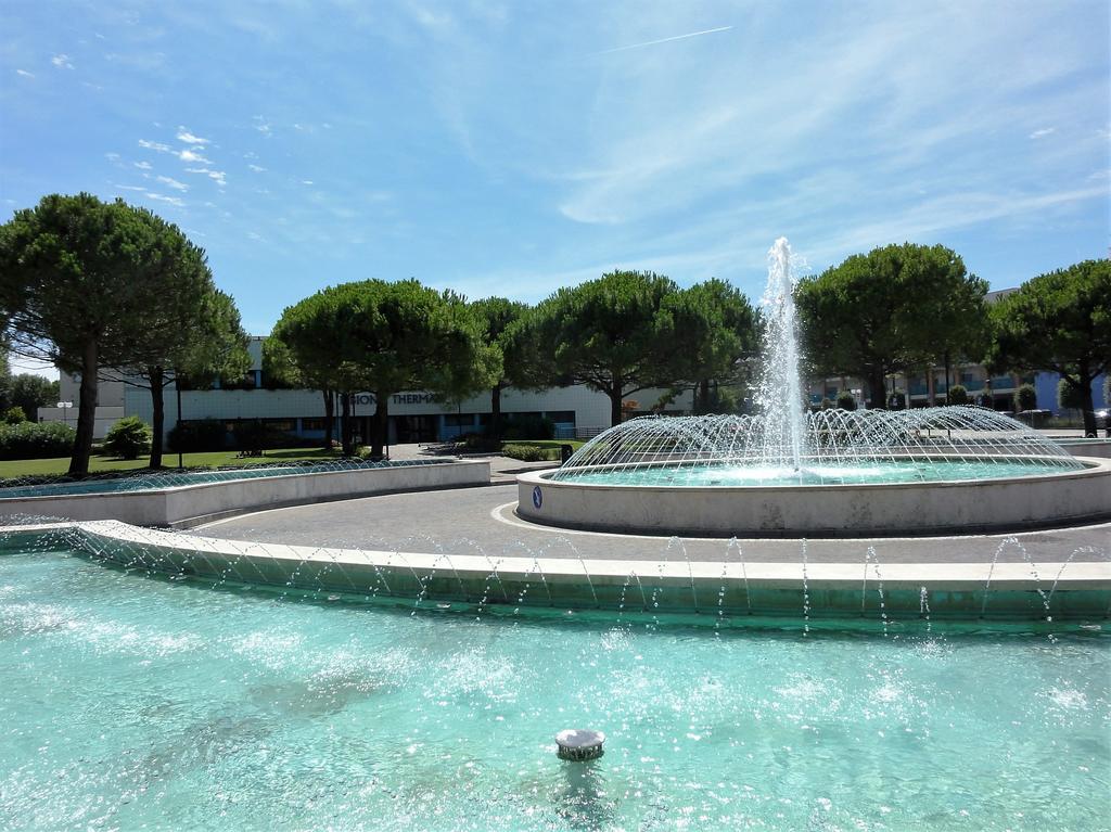 Villa Tripoli Bibione Exteriör bild